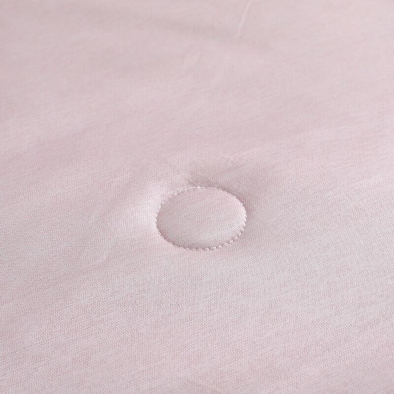 Jedwabna Letnia Kołdra z Chłodzącym Dotykiem