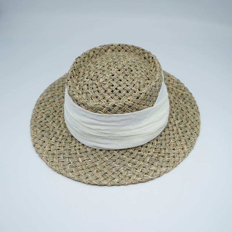Japanese Retro Japanese Salty Grass Seaweed Woven Flat Top Top Top Top Hat Women'S Summer Shading Vacation Panama French Straw Hat