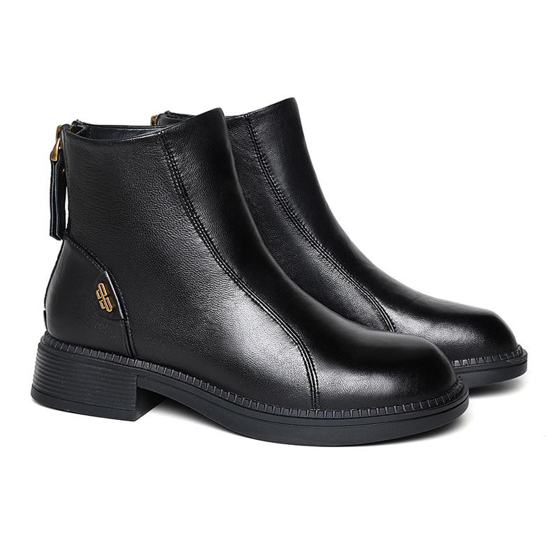 

обувь 2025 осень и зима новые ботинки и туфли детский торговый центр кожа супермягкие короткие ботинки женская обувь средняя голень 48 чёрный