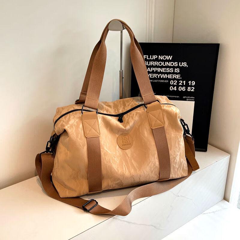 

Li Shen Women s Travel & Gym Duffle Bag