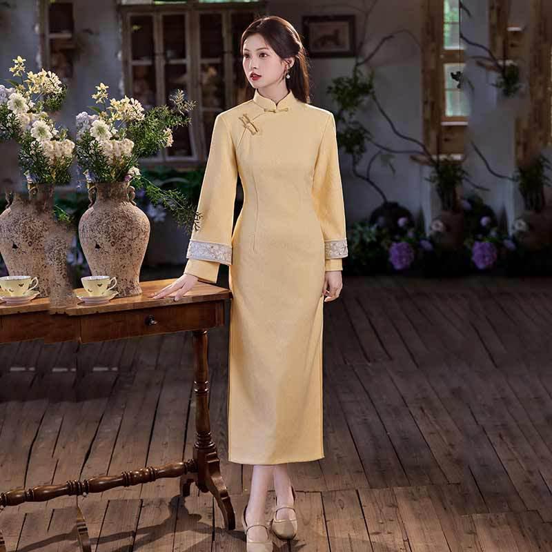 Elegant Long Sleeve Qipao Dress Women Winter Vintage Chic Fit Floral Jacquard Robe