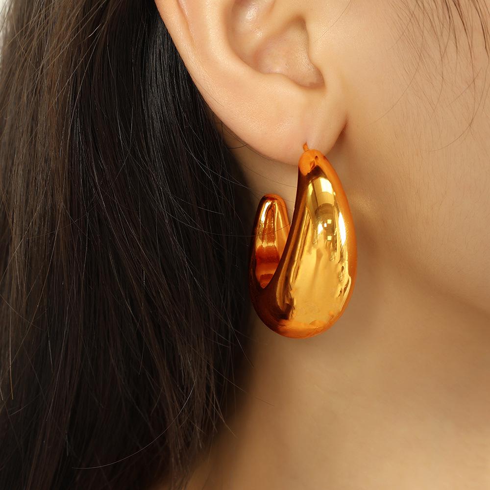 French Minimalist C-Shaped Crescent Earrings - Versatile, High-End Design for Women