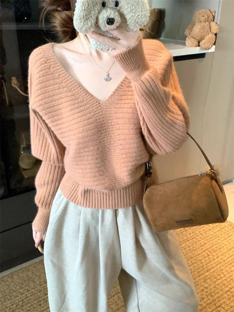 In-Stock: Women's Elegant Long-Sleeve Knit Sweater - Solid Color, Slimming, Versatile Chic Top for Autumn & Winter