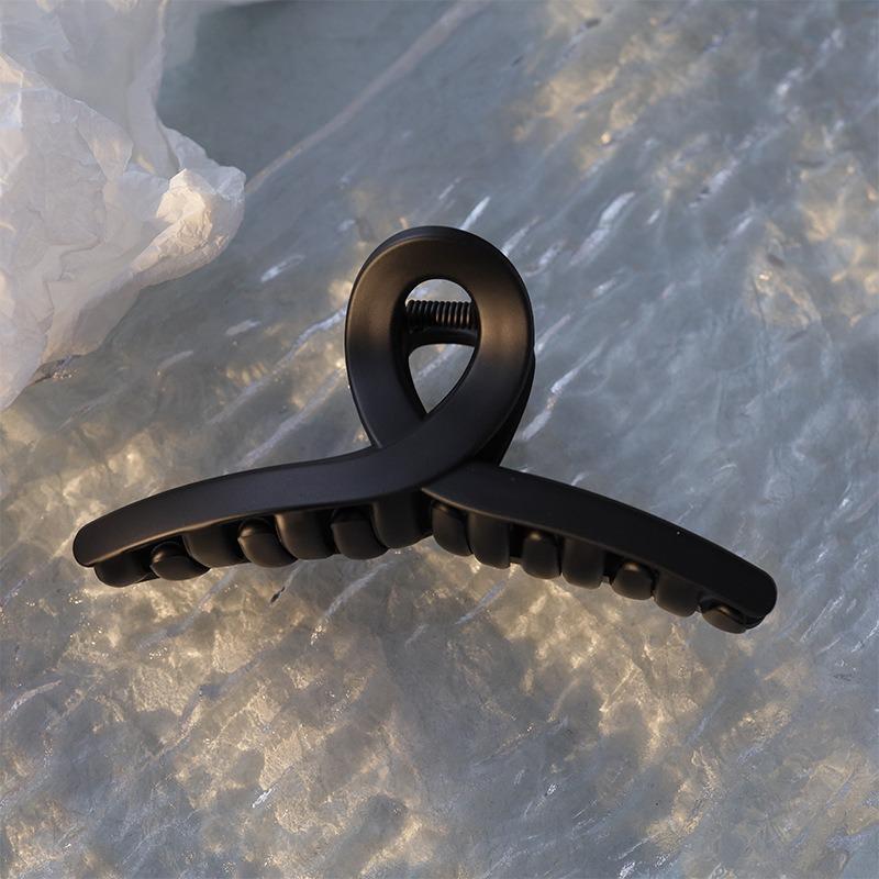 Extra Large 15cm Shark Hair Clip for Women's Headwear - Premium Claw Accessory