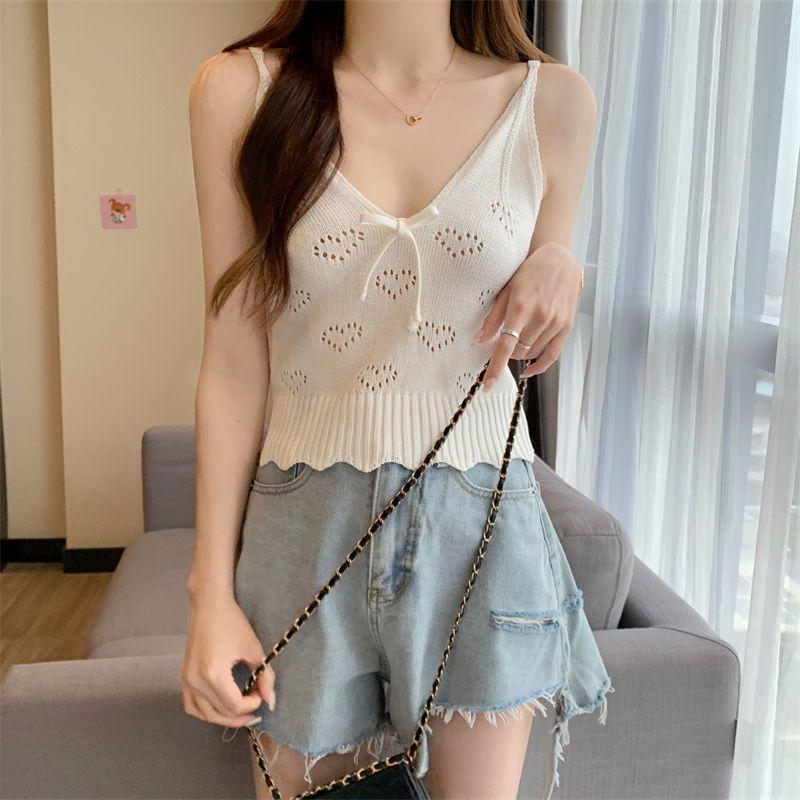 Knitted Camisole Vest for Women In Summer Sleeveless Sexy Short Style Inner Top Base Shirt