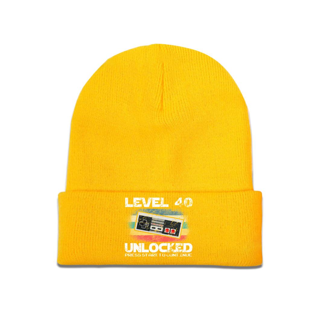 

Родившаяся в 1980 году, 40 лет, подарок на 40 лет, вязаная шапка-бини, осенне-зимние шапки, теплая повседневная кепка унисекс для женщин-унисекс, подарки One Size