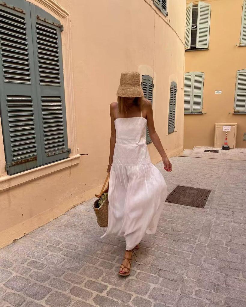 2025 Early Spring Women's Minimalist Sling Dress