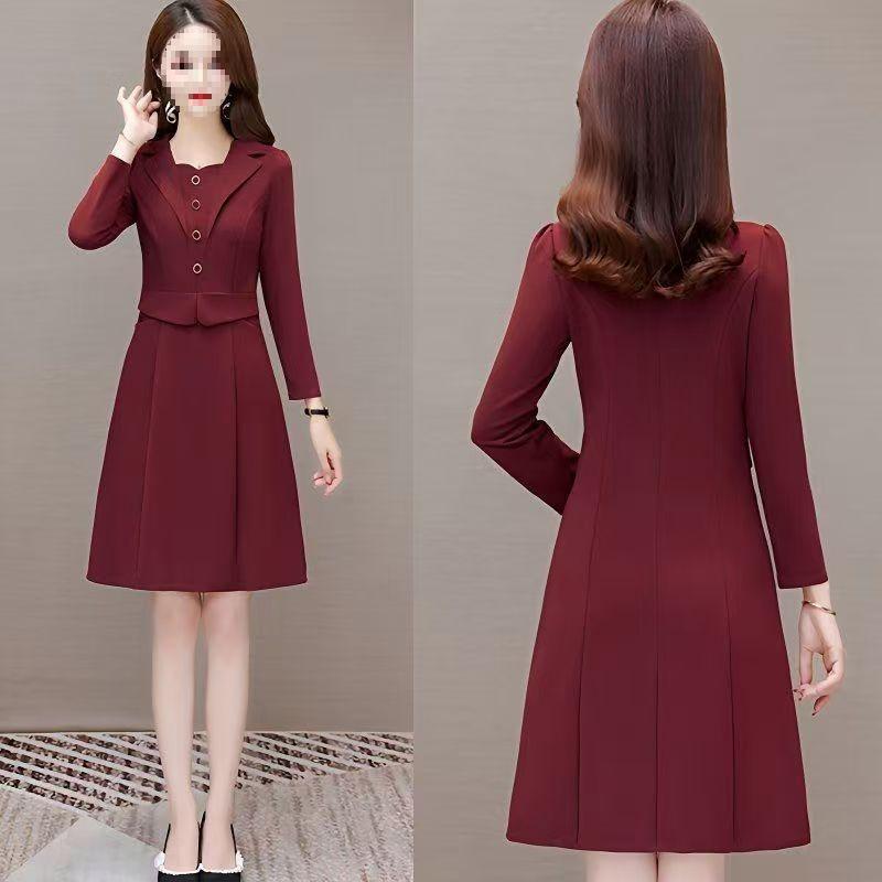 Spring Stylish Buttoned Lapel Dress for Middle-Aged Women: Elegant A-line Midi Skirt, Fake Two-Piece Design
