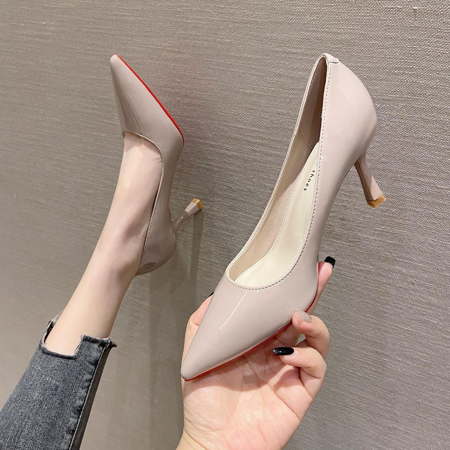 

Туфли из натуральной кожи на высоком каблуке. Женские летние туфли из лакированной кожи для повседневного темперамента. Женская обувь с острым носком. Профессиональные туфли на шпильке. 34