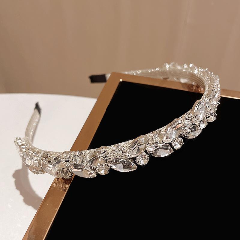 Retro French Crystal women's hair band accessories Headband for Women Korean Edition Versatile hair bands  Headbands for girls