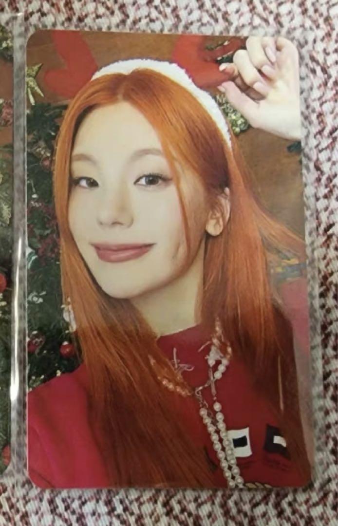 

[USED] ITZY Yeji SBS Gayo Daejeon Limited Edition 80 Pieces Christmas Trading Card