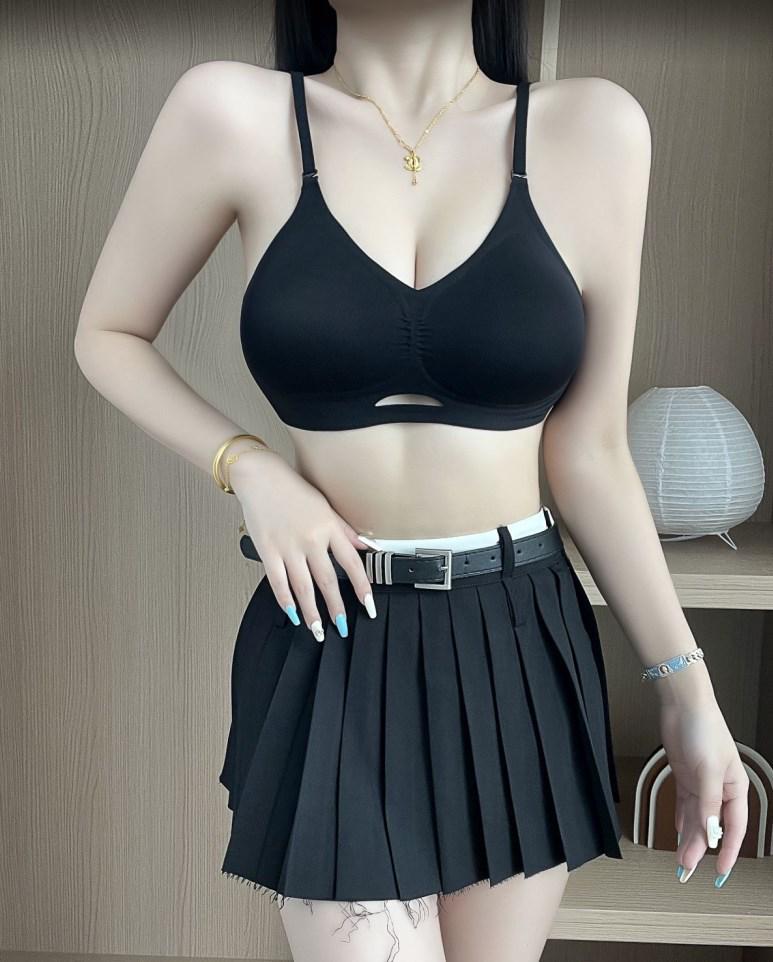 Beautiful Backless Seamless Ice Silk Bra - Women's Thin Summer Wire-Free Push-Up Design