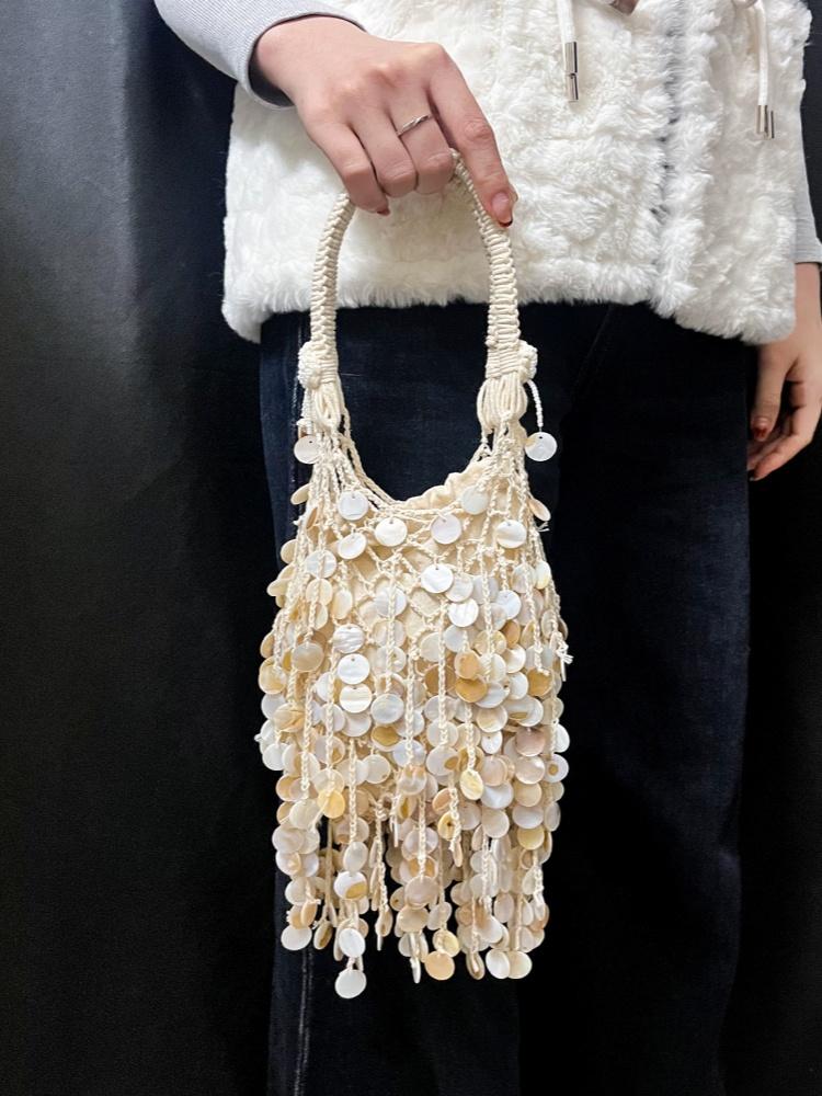 Bohemian Style Natural Shell Piece Woven Armpit Bag Women Casual Seaside Beach Vacation Handmade Bead Tassel Mesh Handbag