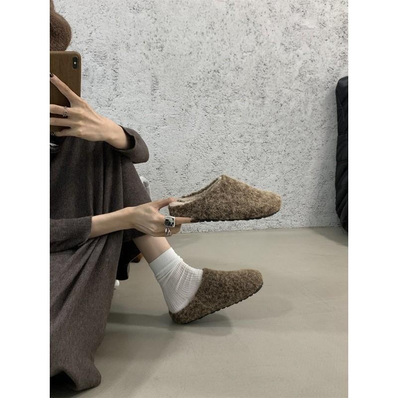 Mao Mao Slippers Women's Winter Mao Mao Slippers Flat-bottomed Comfortable Half Slippers Women Wear Fleece Shoes