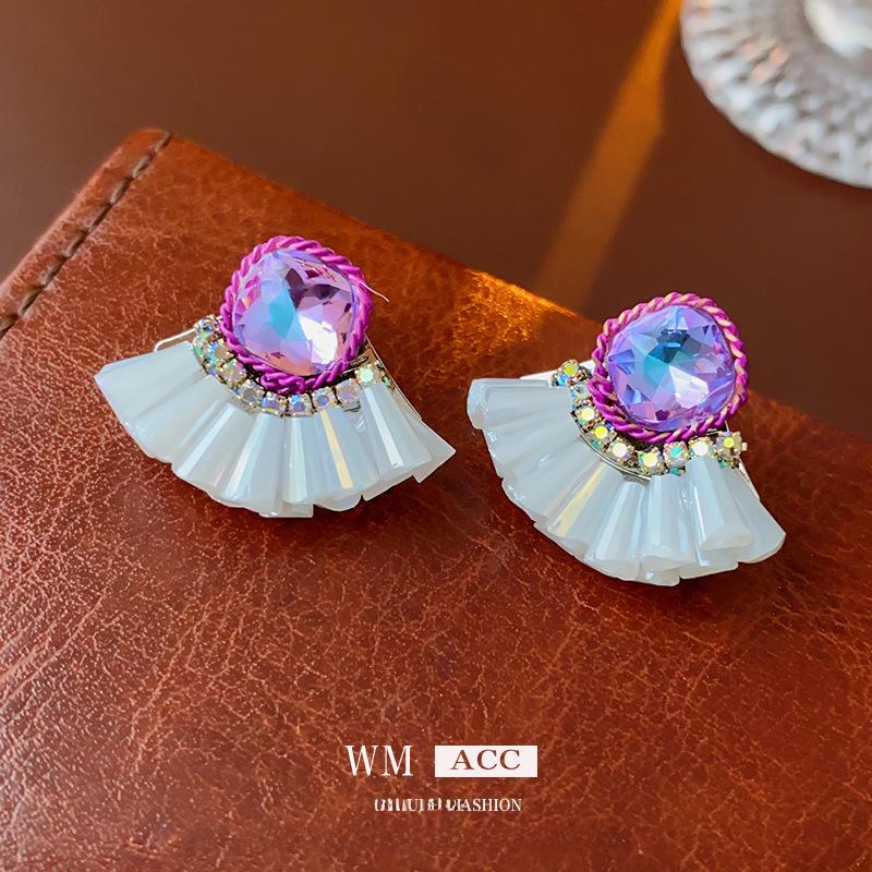 Elegant French Silver Needle Earrings with Purple Diamond-Shaped Crystal – High-End Luxury Fashion