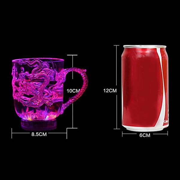 1Pz Tazza Drago LED Flash Cambia Colore Magico Attivata dall'Acqua Luminosa Birra Caffè Tè al Latte Vino Whisky Tazza da Bar Regalo da Viaggio
