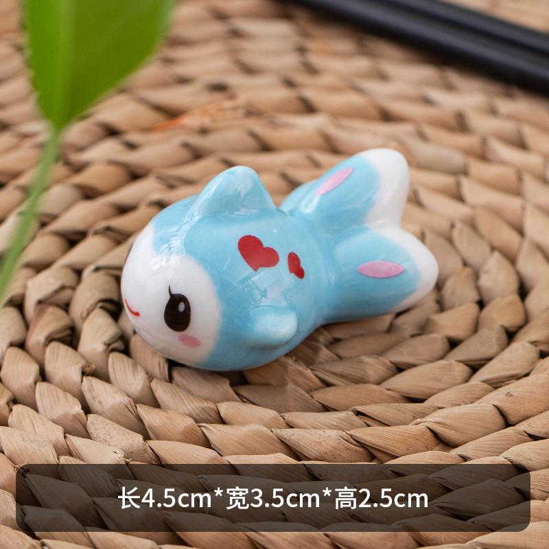 Clown Fish Shape Chopstick Holder Home Kitchen Table Decoration Ceramic Crafts Spoon Shelf Crucian Carp Puffer Fish Tea Pet