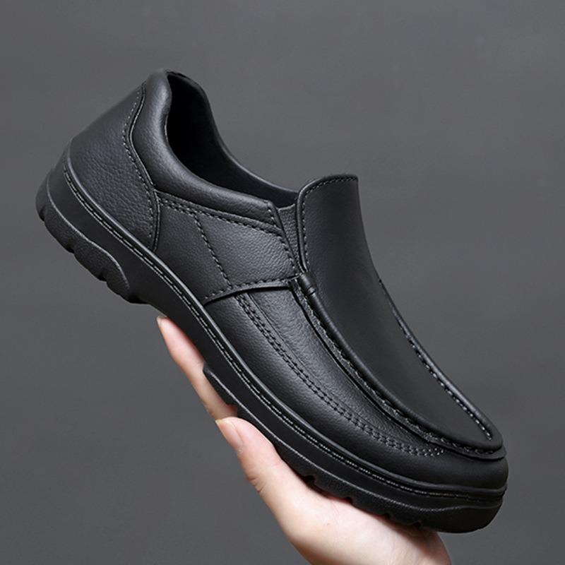 Man Shoes Waterproof Oil-proof Chef Shoes Lightweight EVA Kitchen Work Shoes Comfort Soft Loafers Casual Moccasins Rain Footwear