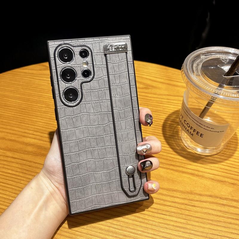 

Чехол для Samsung Galaxy S24 Plus S23 S22 Ultra, роскошный противоударный чехол с крокодиловым принтом, простой кожаный ремешок на запястье, чехол для телефона Samsung S24 Ultra серый