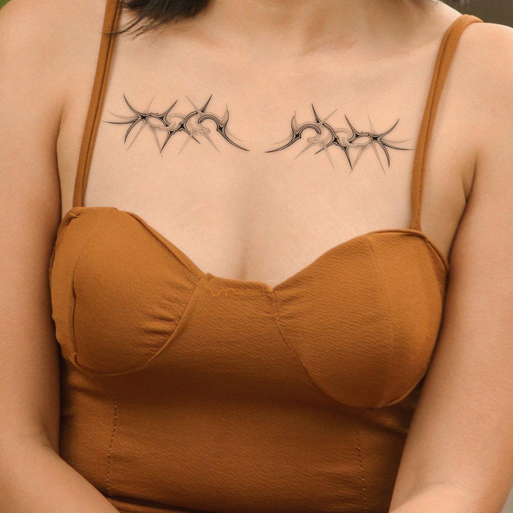 Brombeer-Totem Tattoo-Aufkleber, Wasserdicht Sexy Persönlichkeit Spice Girl, Unterer Rücken und Brust Tattoo-Aufkleber