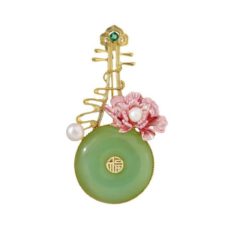 Peony Pipa Brooch, High-end Feminine Charm, Pearl Jade Corsage, Ancient-style Creative Brooch