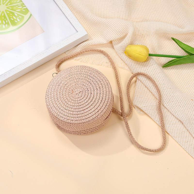 Children's bags Girls messenger bags New summer woven straw bags Seaside vacation girls round shoulder bag