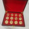 Chinesisches Tierkreiszeichen Goldmünzensatz: Gedenkmedaille und Kulturelle Geschenkbox