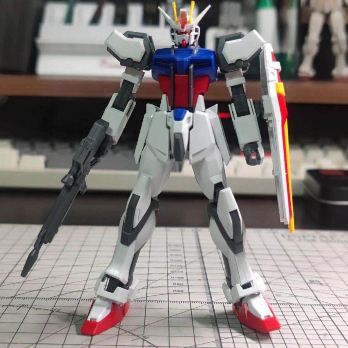 HG Strike Freedom Unicorn Red Astray Набор для сборки модели Гандам