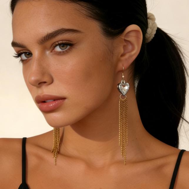 Geometric Heart-Shaped Zircon Hook Earrings for Women Ladies Vintage Classic Tassel Chains Pendant Earrings Banquet Jewelry Gift