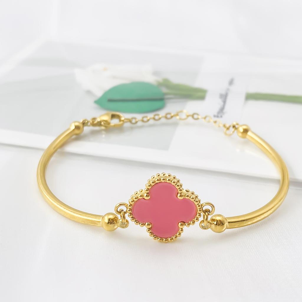 15mm Four-leaf Clover Single Flower Laser-engraved Bracelet Vacuum Plated Four-leaf Clover Women's Bracelet
