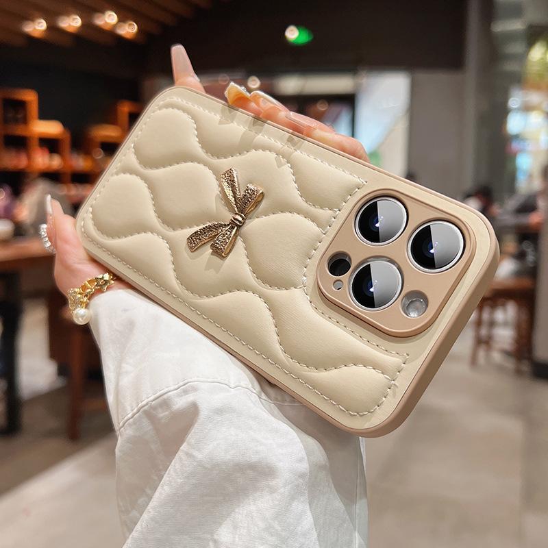 

Кожаный браслет с узором, подходящий для чехла для мобильного телефона Iphone16promax, новый Apple 14 Медведь 13 Милый 12 Простой 15 Женский Apple 12promax