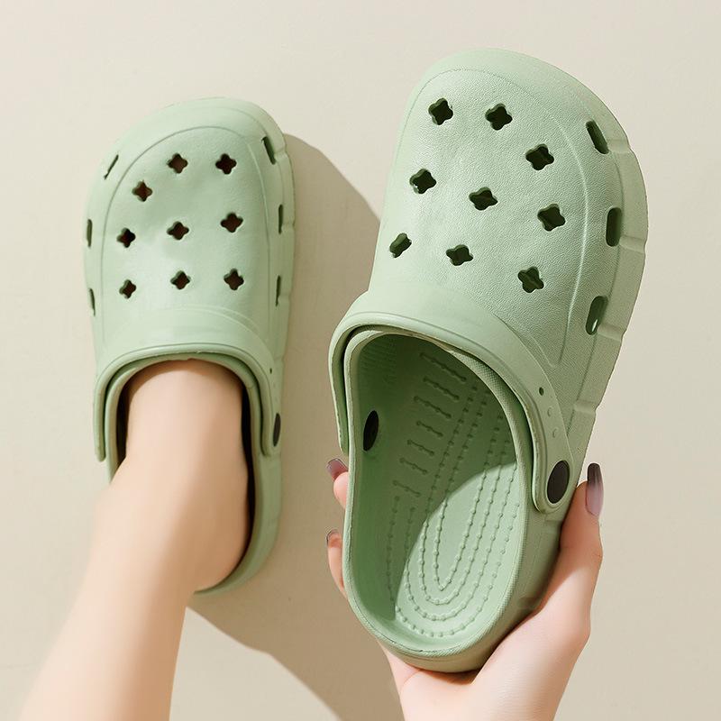 Women's Summer Lightweight Dual-Use Sandals: Casual Sports, Beach-Ready, Comfortable Toe-Cap Design for Couples