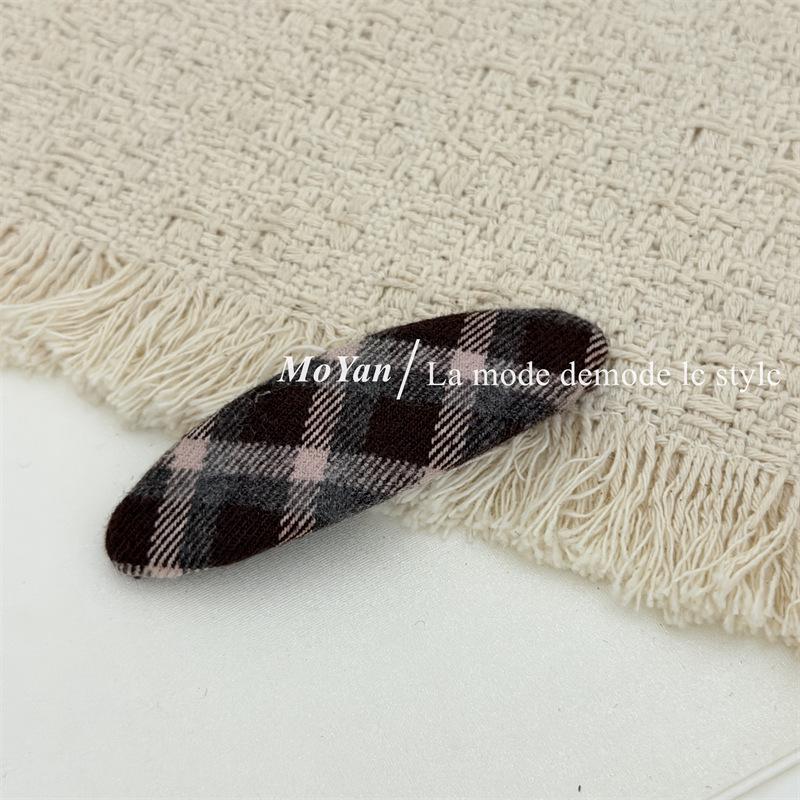 Korean Style Plaid Geometric Hair Clip - Retro BB Clip for Flyaway Hair