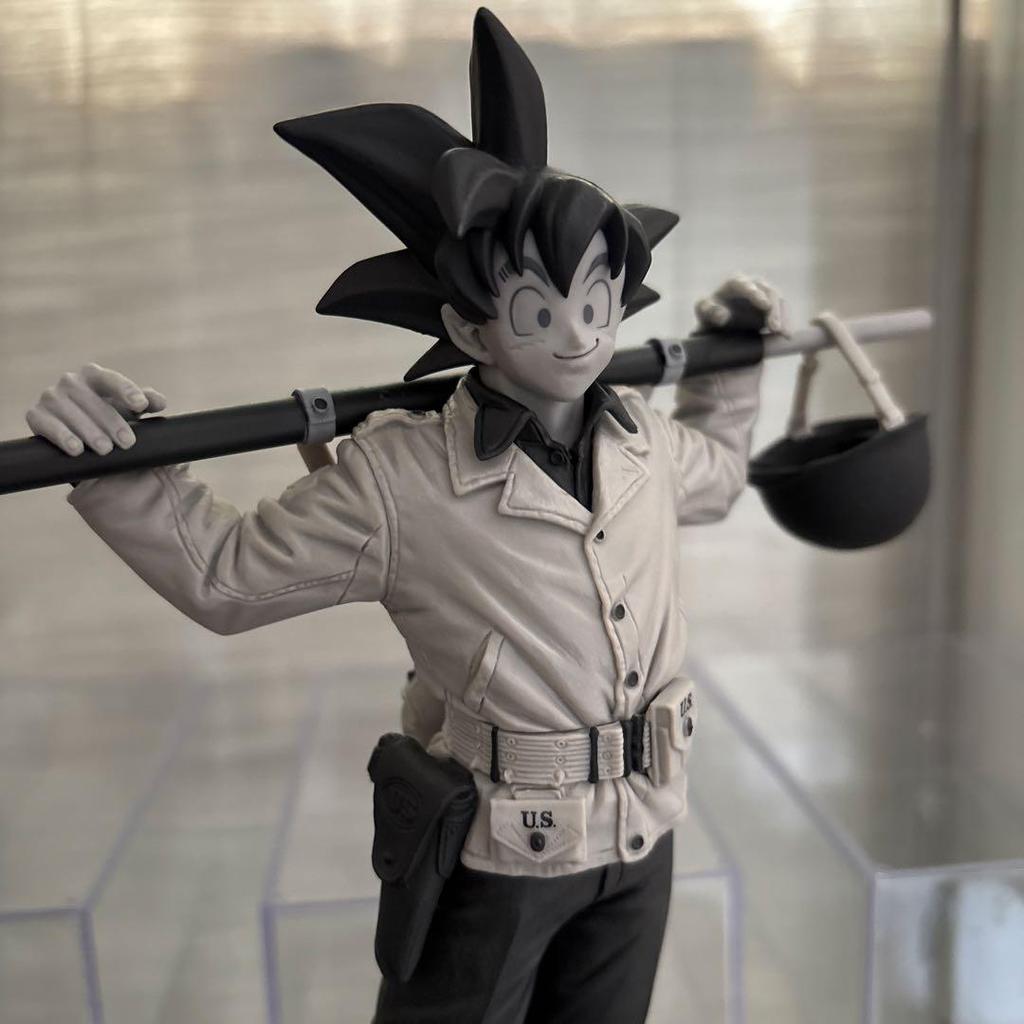 [USED] Dragon Ball Figure BWFC Army Goku Monochrome