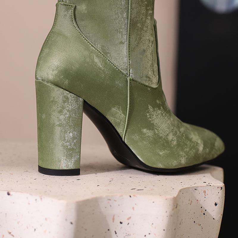 Women's High-heeled Short Boots Autumn and Winter New Simple Temperament Pointed Thick Heel Large Size Boots