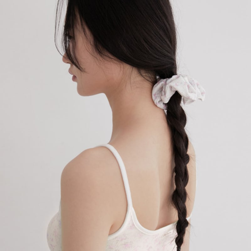 Inner Museum Flower Scrunchie (PINK)