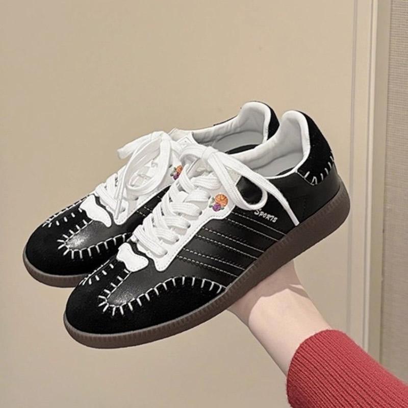 

Новые женские туфли Dequan из мягкой кожи с вышивкой 2025 года, на толстой подошве, универсальная спортивная повседневная обувь, резиновая подошва, летняя обувь 40 чёрный