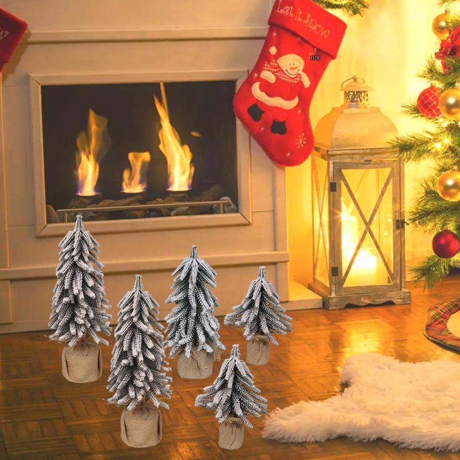 Mini Desktop Christmas Tree - Creative Home Ornaments Simulation Cedar