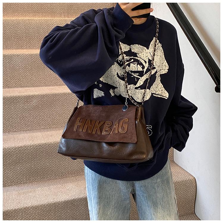Korean fashion style is coming! New armpit bag, fashion Muse
