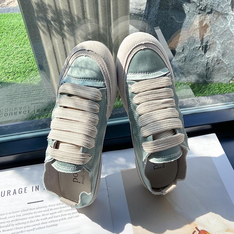 

Flat single shoes little white shoes women s satin shoes Spanish niche shoes 2025 new casual sports board shoes half slippers 35 мятный зеленый