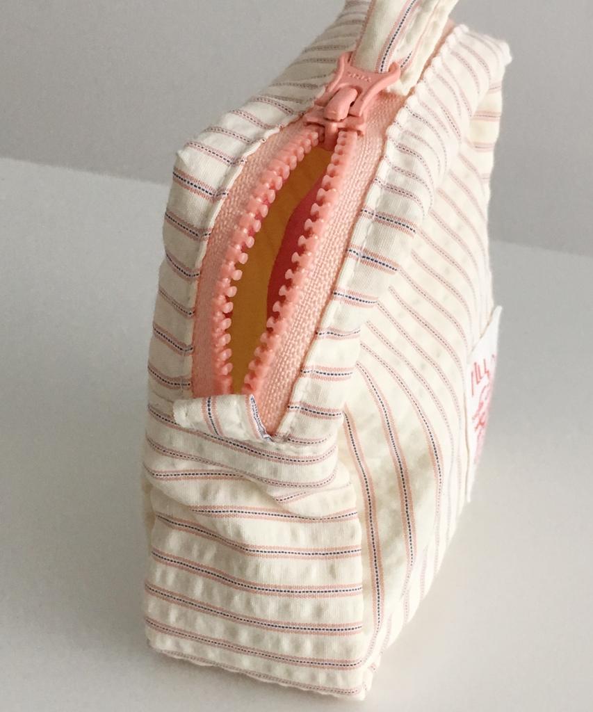 Nuaname Peach Basket Stripe Pouch