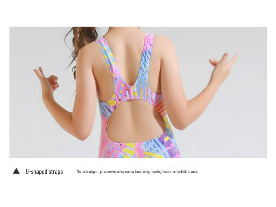 Søt jentebadedrakt i ett stykke for svømmetrening