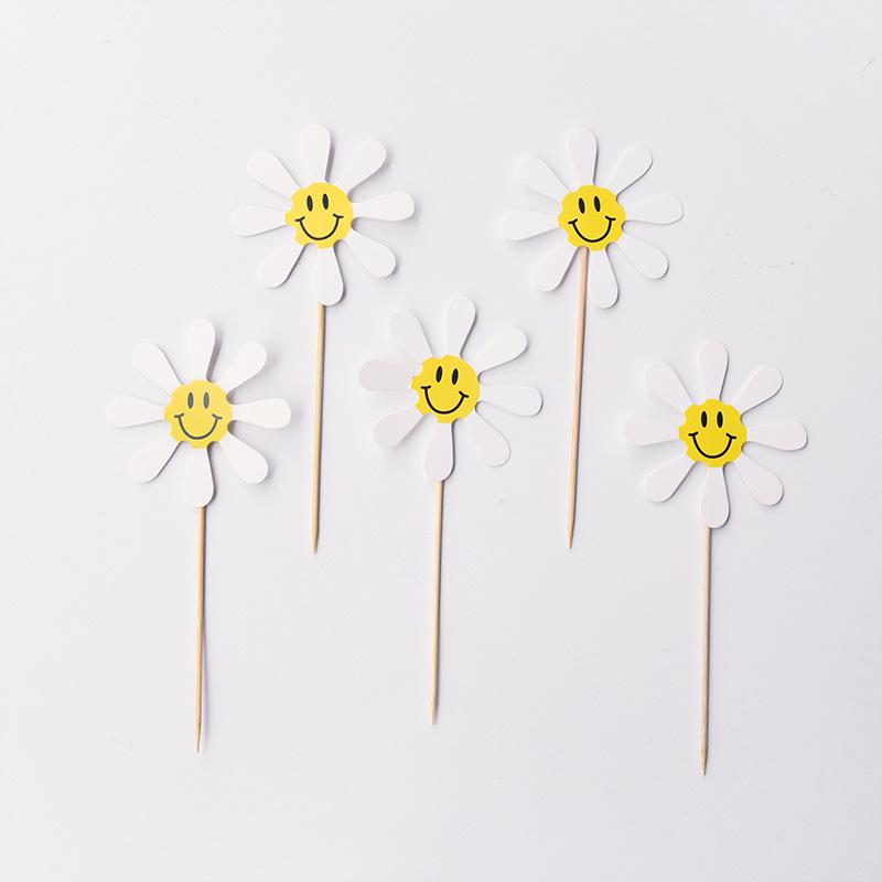 Cute Bear & Smiley Face Birthday Candle Inserts - Cartoon Cake Decorations for Kids