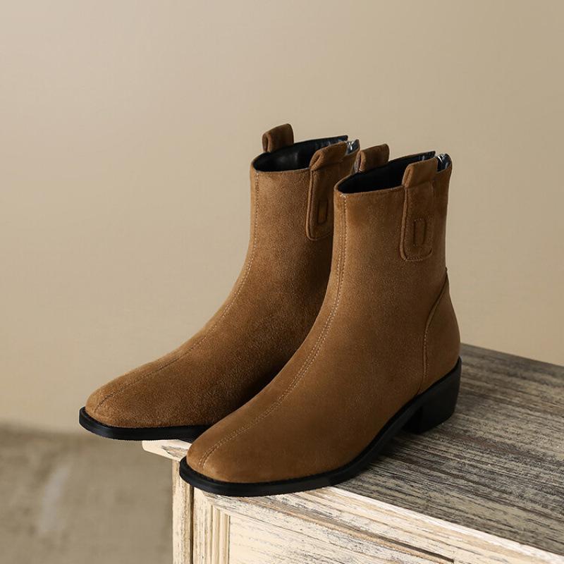 Autumn and winter large size Martin boots women's rubber sole comfortable rear zipper non-slip low heel women's boots square heel leather surface med