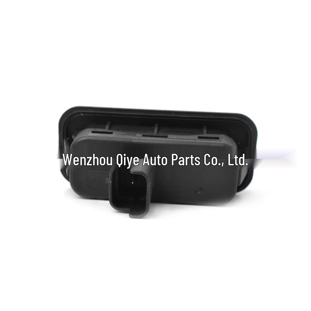 Renault Trunk Tailgate and Central Locking Switch (8200076256)