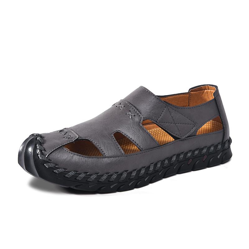 Fashion Versatile Summer Men Sandals Genuine Leather Mens Casual Shoes Outdoor Man Besch Shoes Hollow Out Roman Flats Wading Aqua Shoes