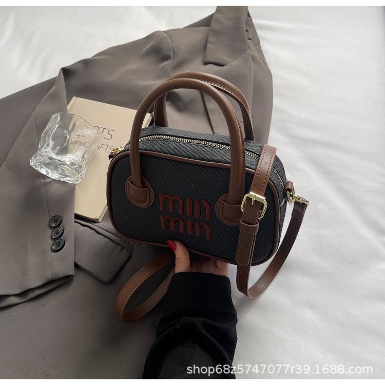 

Temperament sense niche design bowling bag women s 2025 new trendy versatile handbag shoulder messenger bag