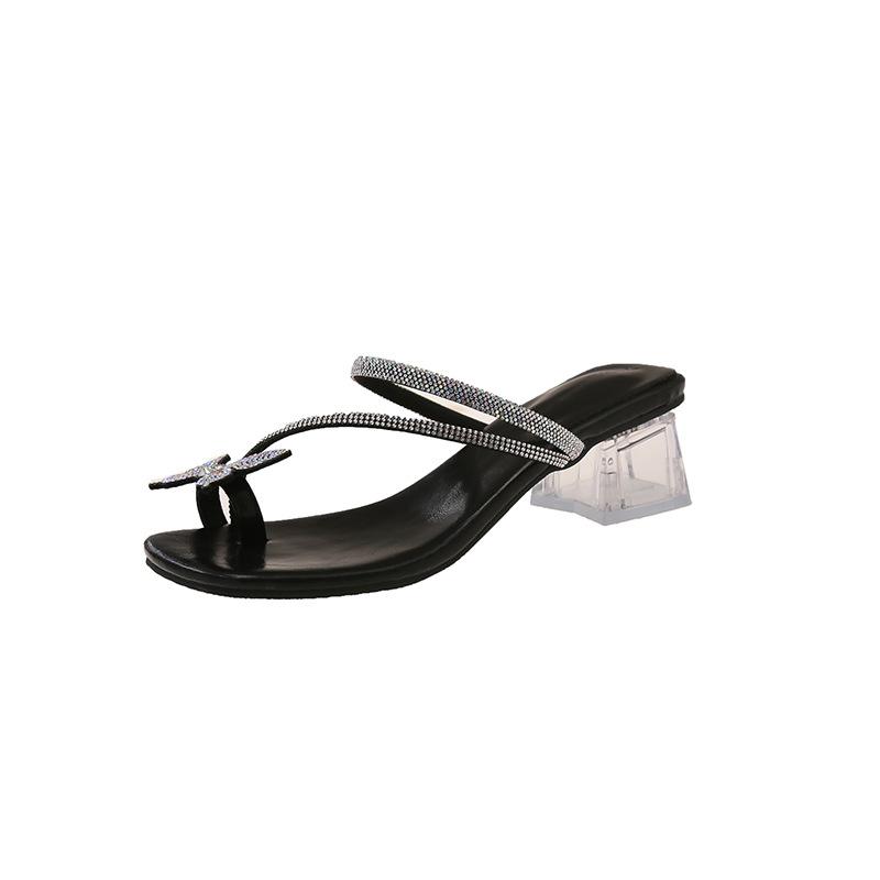 

2025 лето новый квадратный толстый каблук со стразами бабочка мода повседневные высокие каблуки крутые тапочки дети 40 чёрный