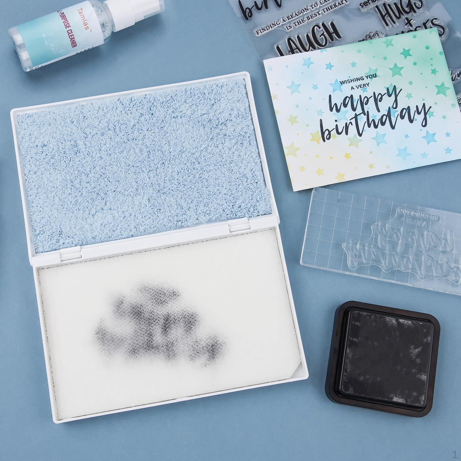 

Cleaning Accessory for Pads: Deep of Grooves Thanks to Its Double-sided Design. Removable Blue and White Pad