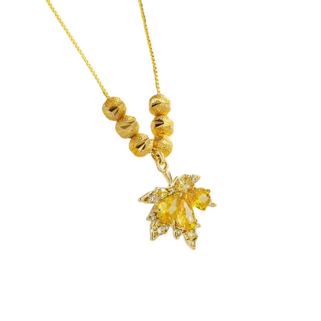 Yellow Maple Leaf Necklace for Women's Fashion Versatile Collarbone Chain High-end Feeling